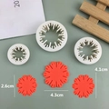 Set van 3 anjer-uitstekers in maten 2,6cm 4,1cm en 4,3cm voor DIY fondant taart decoratie tools - Anjer