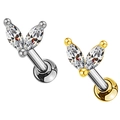 Dettaglio macro di orecchini a perno con zirconi marquise in argento e oro piatto - Design Taglio Marquise (#19 Platino)