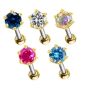 Dettaglio di cinque orecchini a lobo in zircone colorato con montatura a sei griffe d'oro - Intarsio in Strass Rosa (#23 Oro Rosa)