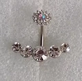Silberner Bauchnabelpiercing mit Blumen-Design und fächerförmigen Zirkonia-Steinen - Bogen Blumen Stil (#3)
