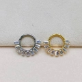 Vista dettagliata di anelli per il naso in titanio argento e oro con zirconi baguette - Stile Radiante Zirconia Baguette (2311240006) / Argento