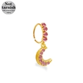Orecchino a cerchio in acciaio chirurgico 316L dorato con pendente e zirconi rosa - Ciondolo a Mezzaluna Dorato (NR25022201-5)