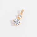 Detailed close-up of S925 silver gold-plated pendant clasp with round cubic zirconia stones - Style B / Gold