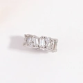 Macro shot of S925 sterling silver bead with cubic zirconia stones for DIY jewelry - Zirconia Baguette Bead / White Gold
