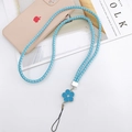 Detail van blauw gevlochten PU-lederen telefoonkoord met bloemenhanger en kristallen - Blauw