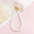 Cordon élégant en perles blanches avec pendentif pièce d'or et fermoir homard - Pendentif Perle avec Tête de Personnage (K261)