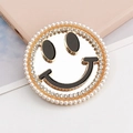 Dettaglio del supporto per telefono a specchio con perle e strass smiley - Oro