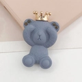 Accessoire de bijoux ours bleu avec couronne, strass bruns et texture de fourrure - Bleu Violet