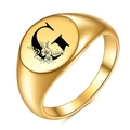 Detail eines 18K vergoldeten Siegelrings aus Edelstahl mit Buchstabe G und Blumenmotiv - Buchstabe G Stil