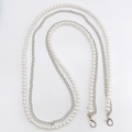 Chaîne de téléphone élégante à double épaisseur avec perles blanches et maillons argent - Style Argenté (K1965) / Double Chaîne Bandoulière