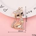Sparkling fox figurine pendant with crystals and pearl details, size 66.6mm x 40mm - Hollow Fox without Gemstone (D1062)
