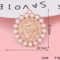 Detail view of 31.5mm coin pendant with embossed portrait and white imitation pearls - Alloy / Pearl Portrait Frame (D948)
