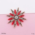 Detail of vintage star charm with red rhinestones and pearls, size 39x39mm and 8.5g - Red Star Style (D1946)