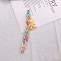 Cadena de acrílico macaron colorida con un lindo oso amarillo y cierres de metal plateado - Amarillo (Con Tornillos)