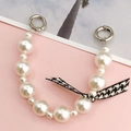 White faux pearl strap with houndstooth bow and silver round spring ring clasp - 8mm+18mm Pearl Handle Chain With Houndstooth Bow (K879)