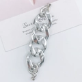 Bracelet chaîne en acrylique argenté brillant avec fermoir magnétique pour femme - Style avec Anneau à Ressort / Argenté