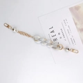 Detail of gray marble acrylic chain and gold metal links with lobster clasps - Hand Chain / K492 Beige Hand Strap