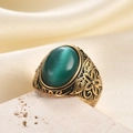 Bague vintage en acier avec une grande pierre œil de chat verte et filigrane antique - US 7 / Bleu Mer Doré