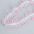 Dettaglio macro di pizzo a rete bianca da 1,5cm con bordi rosa arricciati per DIY - 1.5cm*10 Yard / Rosa