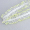 Vista macro di bordo a pieghe bianco da 1,5 cm con bordi giallo neon per cucito DIY - 1.5cm*10 Yard / Giallo