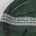 Weiße florale Spitzenborte mit Bogenkante für DIY Kleidung und Dekorationen - 15w25mm