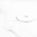 Cinta de raso blanca de poliéster en carrete para envolver regalos y manualidades DIY - Blanco Blanqueado