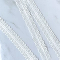 Elegant 3cm wide white scalloped lace ribbon for gift boxes and DIY hair accessories - Off-White