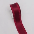 Donkerrood satijnen lint met geplooide randen op witte spoel voor cadeauverpakking - 4cm Breed (5 Yards/Rol) / Bordeauxrood