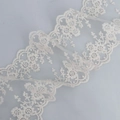 Off-white 13cm embroidered floral lace trim with scalloped edges for bridal sewing - 13cm x 5 Yards / Champagne
