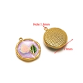 Goldener runder Anhänger mit Lavendel-Emaille und rosa Rose, zeigt 19mm Durchmesser Größe - 19 mm goldener runder lila Rosenanhänger (F2437-2441)