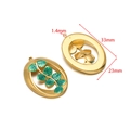 Pendentif feuille ovale doré avec émail vert et marquages de dimension 33mm par 23mm - Feuille Ovale Creuse Verte (F2684)