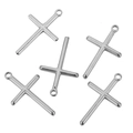 Set mit fünf polierten silbernen Edelstahl-Kreuzanhängern für DIY-Halsketten - Glattes Großes Kreuz / Stahlfarben