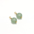 Pendente tondo piatto in pietra naturale verde chiaro con filo metallico dorato per gioielli - verde chiaro