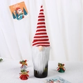 Housse de bouteille de vin gnome de Noël avec bonnet tricoté rayé rouge et barbe blanche - Style Rayures Rouge Et Blanc