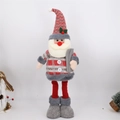 Statuina di gnomo natalizio in peluche con maglione a quadri rossi e grigi e sci in legno - Babbo Natale