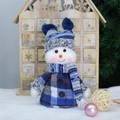 Pupazzo di neve in tessuto a scacchi blu con cappello a maglia per decoro natalizio - Stile con Dettaglio Bottoni