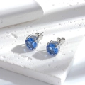 Boucles d'oreilles vintage en acier inoxydable avec zircon bleu rond et griffes - Bleu Rond(ER-811) / Bleu Base Argentée(ER-811)
