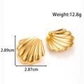 Boucles d'oreilles coquillage en titane doré de 2,89 cm avec texture réaliste - Style Texture Coquille (YE-044-Gold) / Or