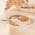Bracciale rigido regolabile in acciaio inossidabile dorato con motivo a foglia di spiga - Stile Ramo di Foglia (YB-143)