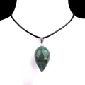 Pendente in agata verde a forma di goccia con cordino nero intrecciato regolabile - Agata Indiana