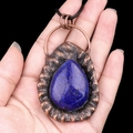 Collier en bronze vintage avec pierre de lapis-lazuli bleue en forme de poire - Lapis-lazuli