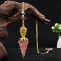 Péndulo cono hexagonal de cristal rosa con cadena dorada y cuentas de gemas - Cuarzo Fresa