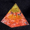 5cm Tree of Life Orgone Pyramid with peridot and red crystal stones in resin - 5cm / Red Agate and Olivine Tree (K4)