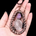 Pendentif en améthyste et cristal clair avec cadre en cuivre rétro et cordon noir - Cristal blanc