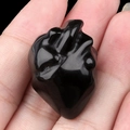 Mini anatomical heart carving in black obsidian stone for gothic home decoration - Obsidian