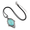 Collier vintage avec pendentif turquoise ovale et monture en argent gravée sur corde - Turquoise (Synthétique)