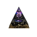 Piramide Orgonite fatta a mano con sfera di ametista, spirale e base in ossidiana - Viola (5cm)