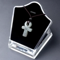 Ankh-kruis ketting met grijsgroene stenen hanger en donkerrood geweven koord - Labradoriet