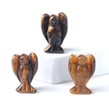 Trois figurines d'ange en cristal oeil de tigre sur cubes avec textures dorées - Œil de tigre