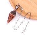 Pendolo in resina con pietre di goldstone e catena in metallo bronzo per guarigione - Goldstone Sintetico (Rosso Antico)